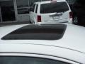 Super White - Camry SE Photo No. 4