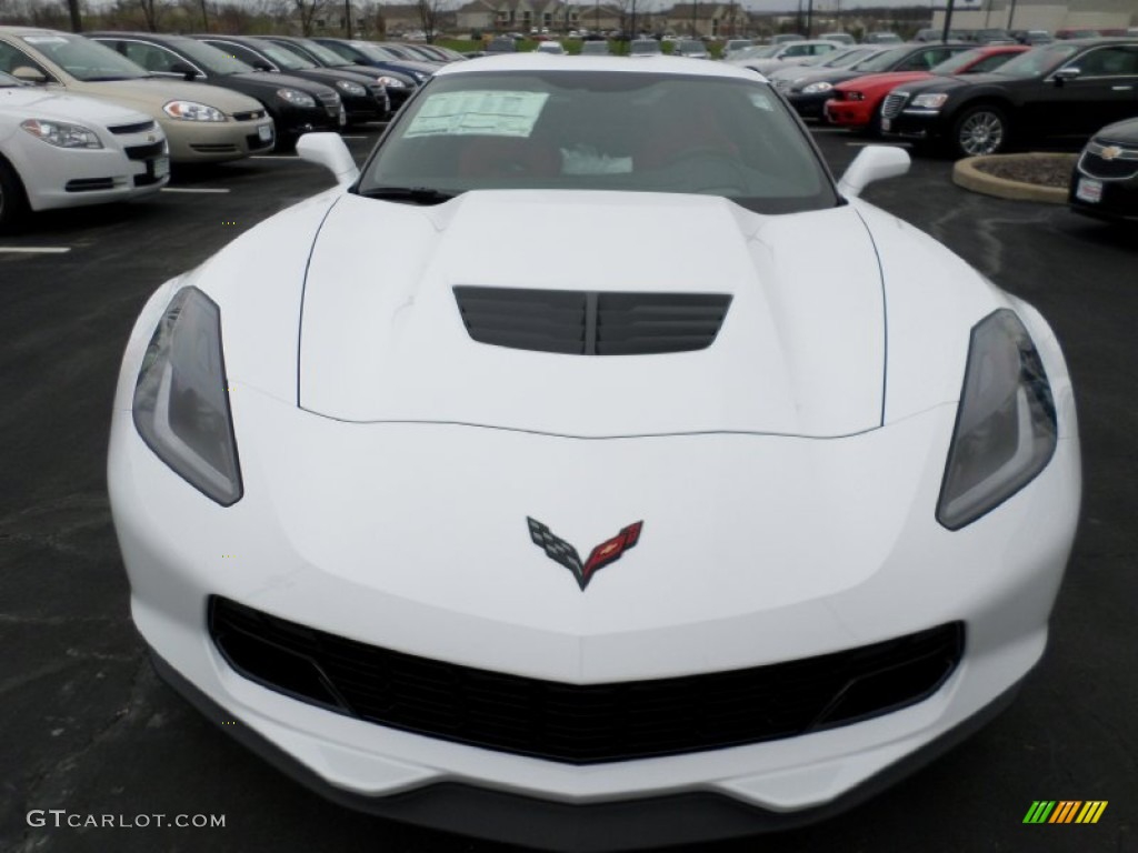 2015 Corvette Z06 Coupe - Arctic White / Adrenaline Red photo #8