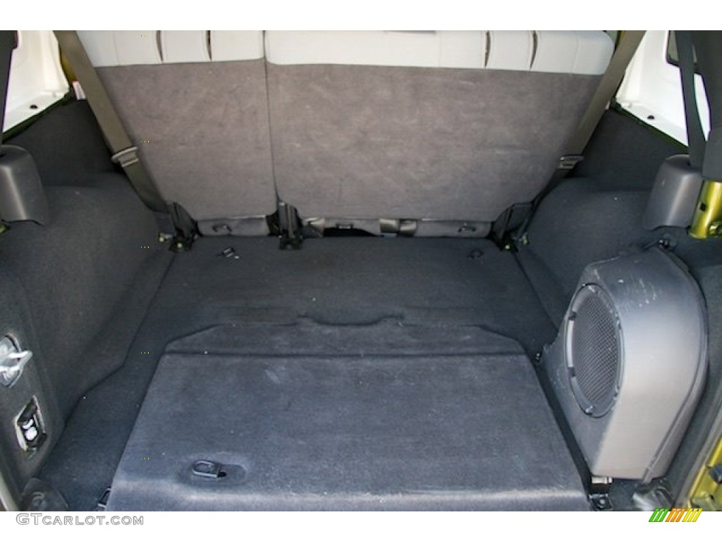 2010 Wrangler Unlimited Rubicon 4x4 - Rescue Green Metallic / Dark Slate Gray/Medium Slate Gray photo #14