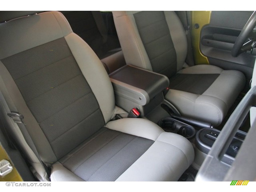 2010 Wrangler Unlimited Rubicon 4x4 - Rescue Green Metallic / Dark Slate Gray/Medium Slate Gray photo #19