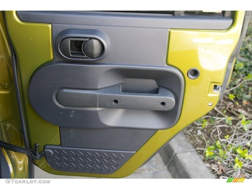 2010 Wrangler Unlimited Rubicon 4x4 - Rescue Green Metallic / Dark Slate Gray/Medium Slate Gray photo #26