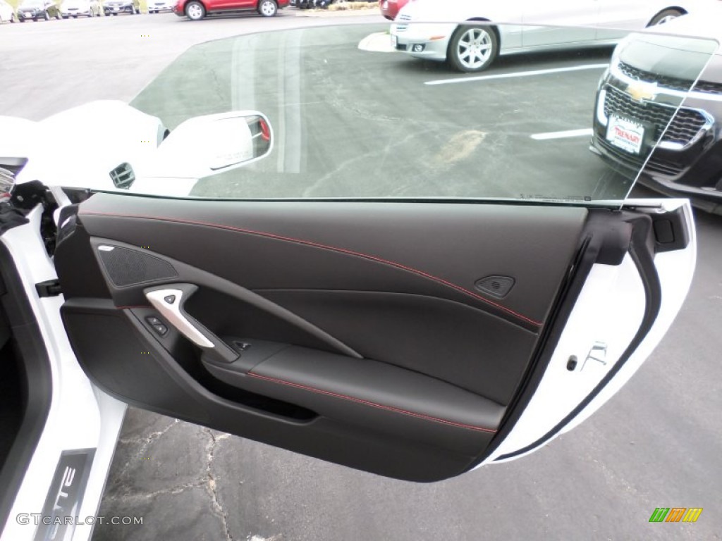 2015 Corvette Z06 Coupe - Arctic White / Adrenaline Red photo #32