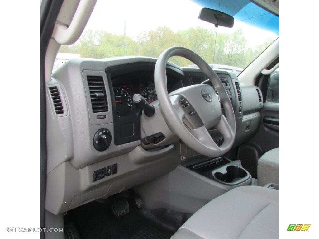 2012 NV 2500 HD SV High Roof - Blizzard White / Charcoal photo #50