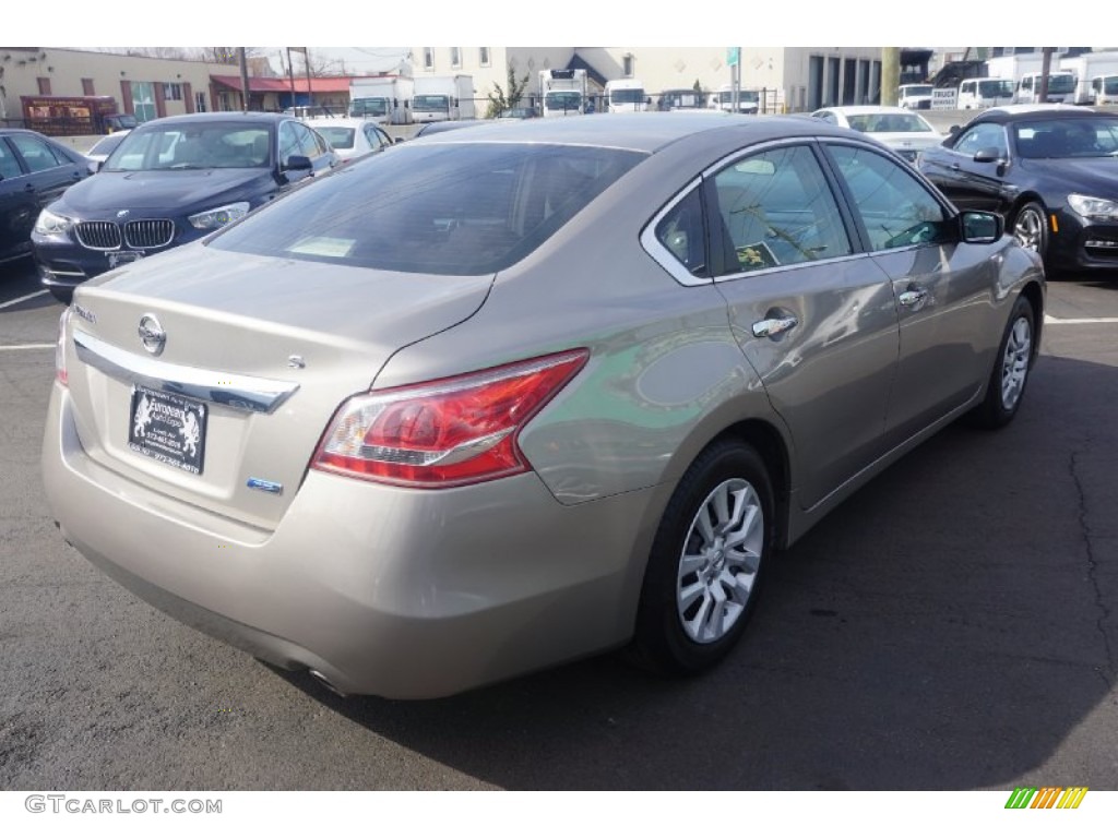 2013 Altima 2.5 S - Saharan Stone / Beige photo #3