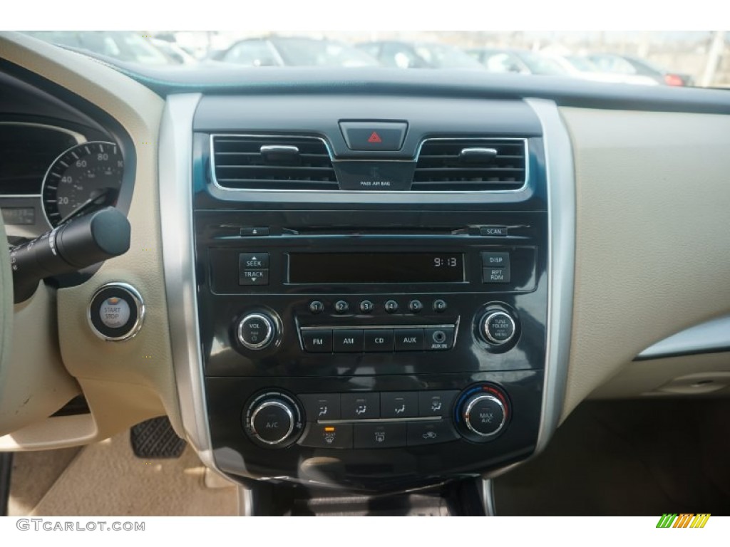 2013 Altima 2.5 S - Saharan Stone / Beige photo #28