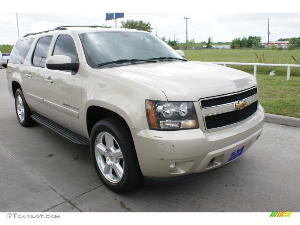 2007 Suburban 1500 LTZ - Gold Mist Metallic / Light Cashmere/Ebony photo #10