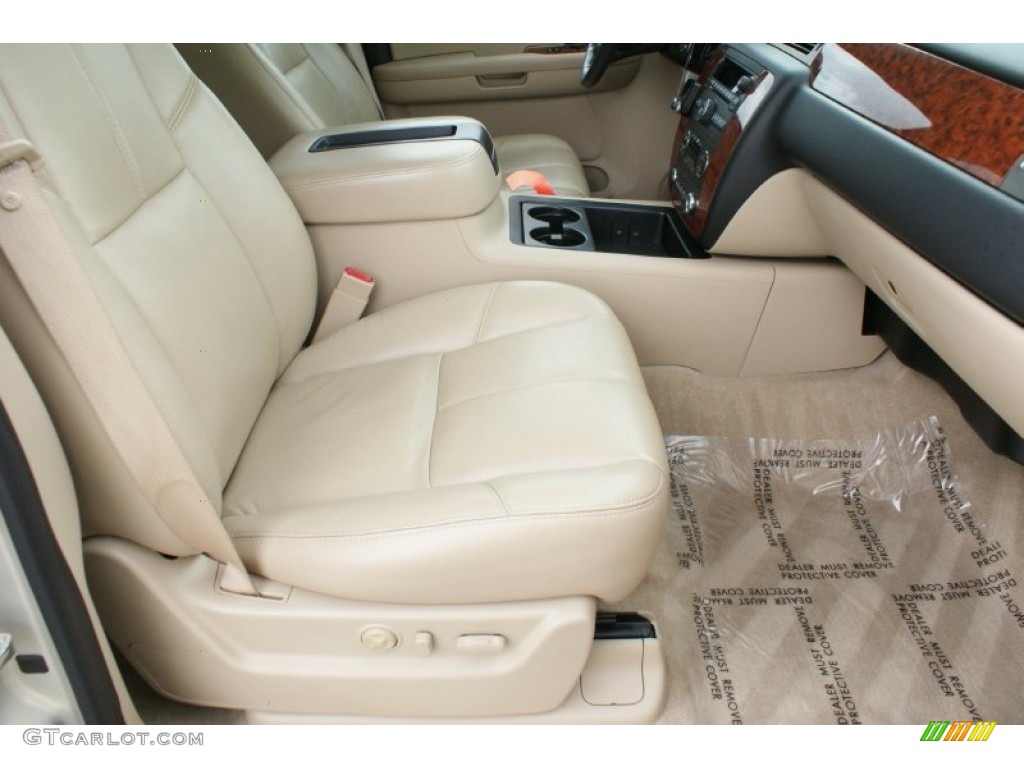 2007 Suburban 1500 LTZ - Gold Mist Metallic / Light Cashmere/Ebony photo #26