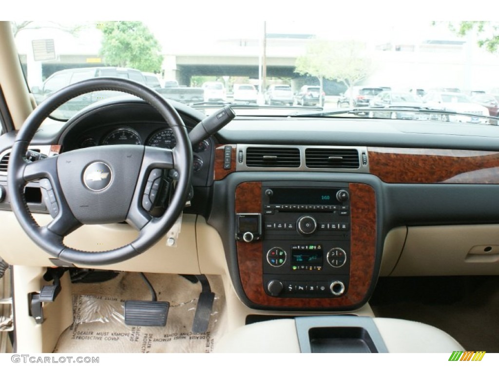 2007 Suburban 1500 LTZ - Gold Mist Metallic / Light Cashmere/Ebony photo #29