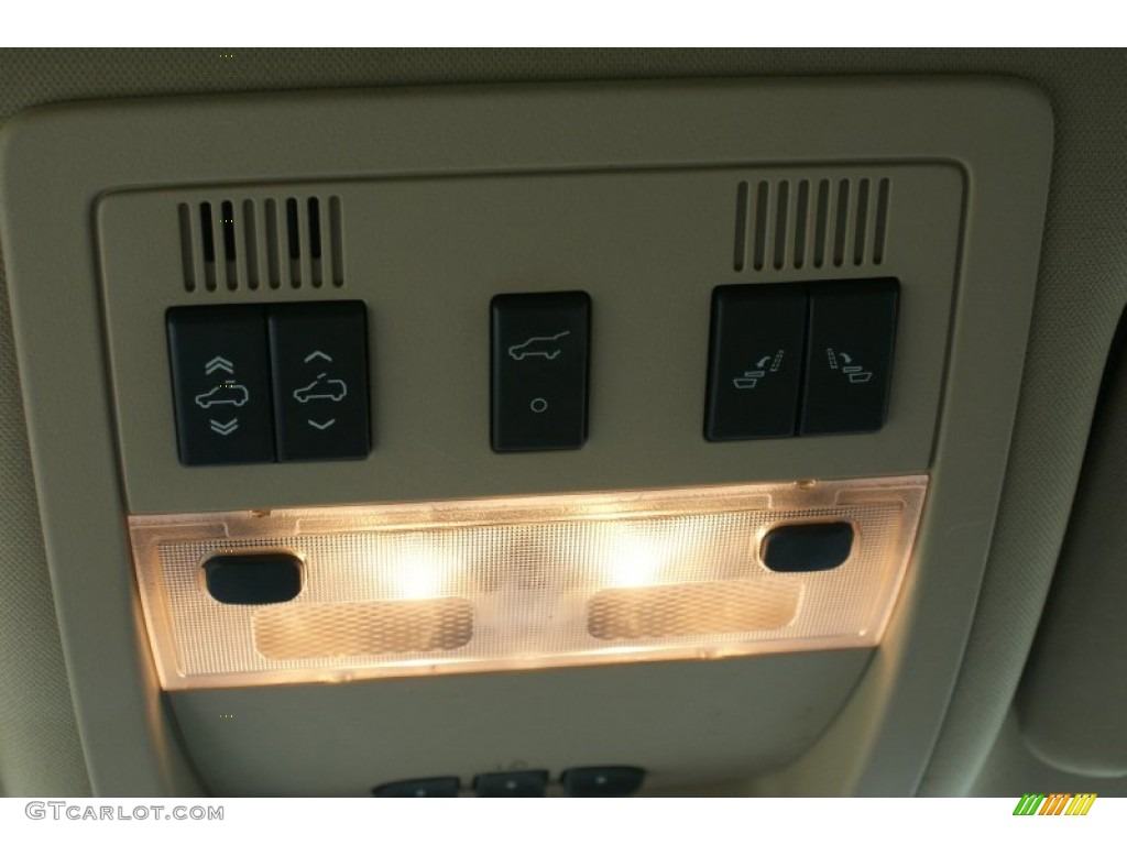 2007 Suburban 1500 LTZ - Gold Mist Metallic / Light Cashmere/Ebony photo #40