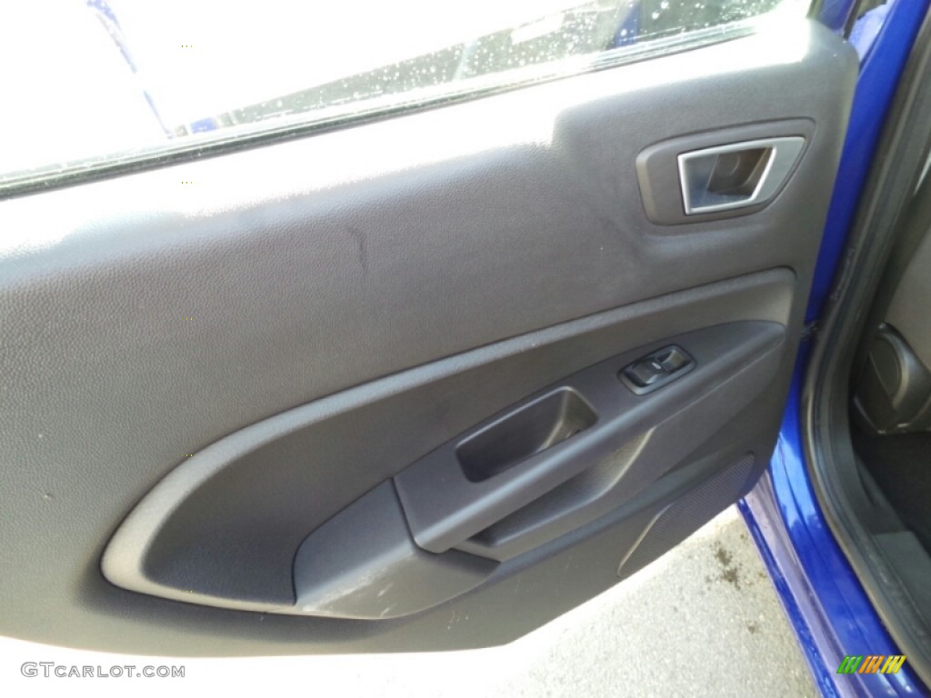 2014 Fiesta SE Sedan - Performance Blue / Charcoal Black photo #18