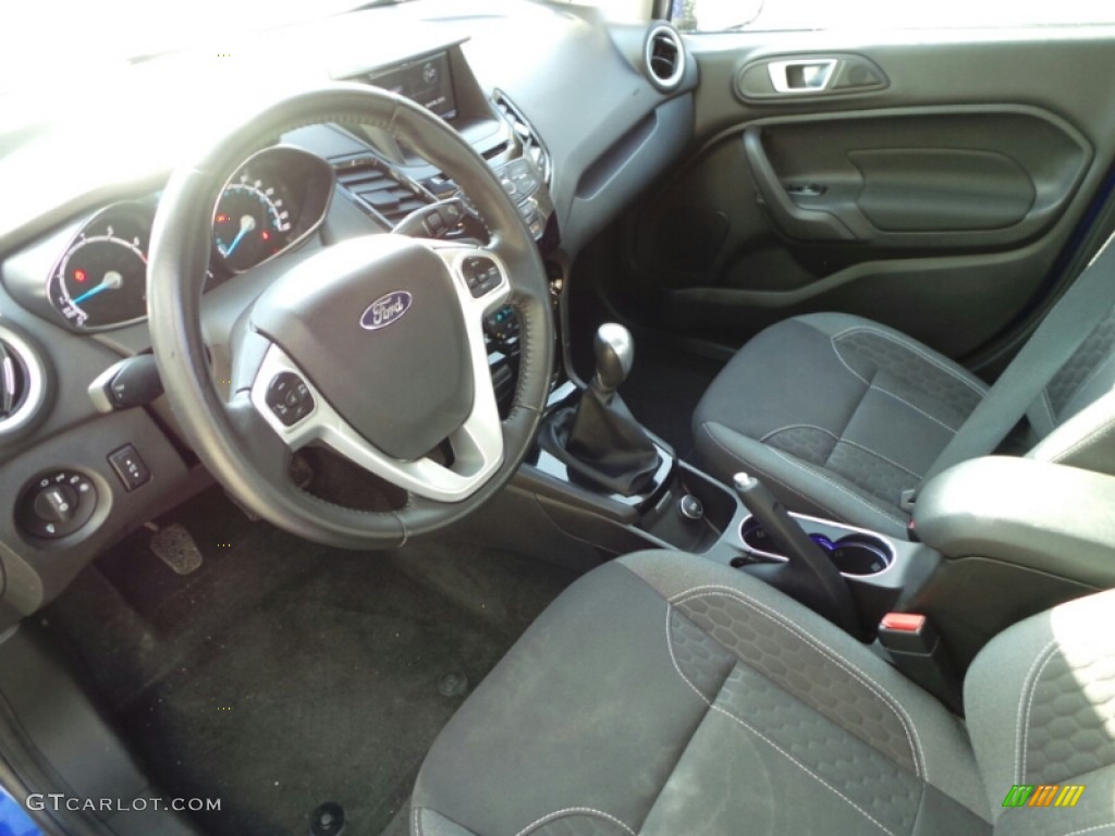 2014 Fiesta SE Sedan - Performance Blue / Charcoal Black photo #20