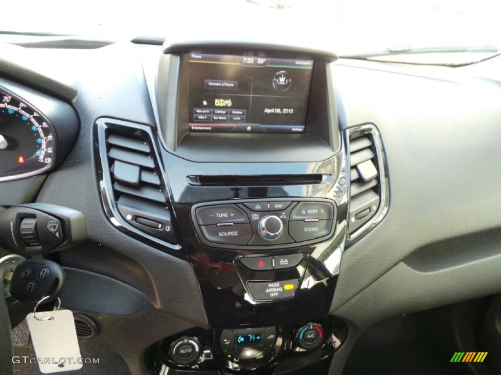 2014 Fiesta SE Sedan - Performance Blue / Charcoal Black photo #23