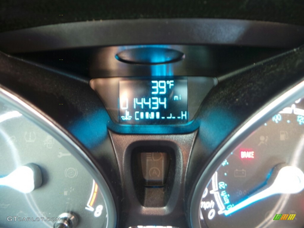 2014 Fiesta SE Sedan - Performance Blue / Charcoal Black photo #25