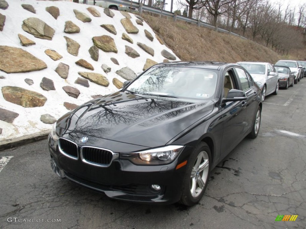 2013 3 Series 328i xDrive Sedan - Jet Black / Venetian Beige photo #9