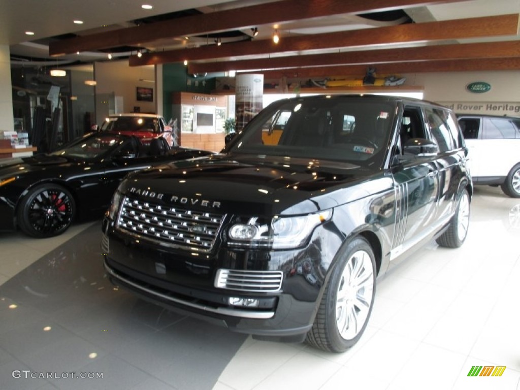 Santorini Black Land Rover Range Rover