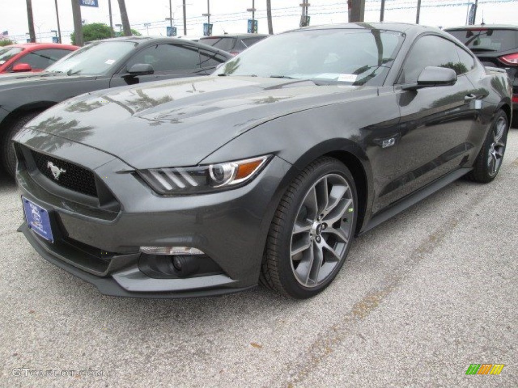 2015 Mustang GT Premium Coupe - Magnetic Metallic / Ebony photo #5