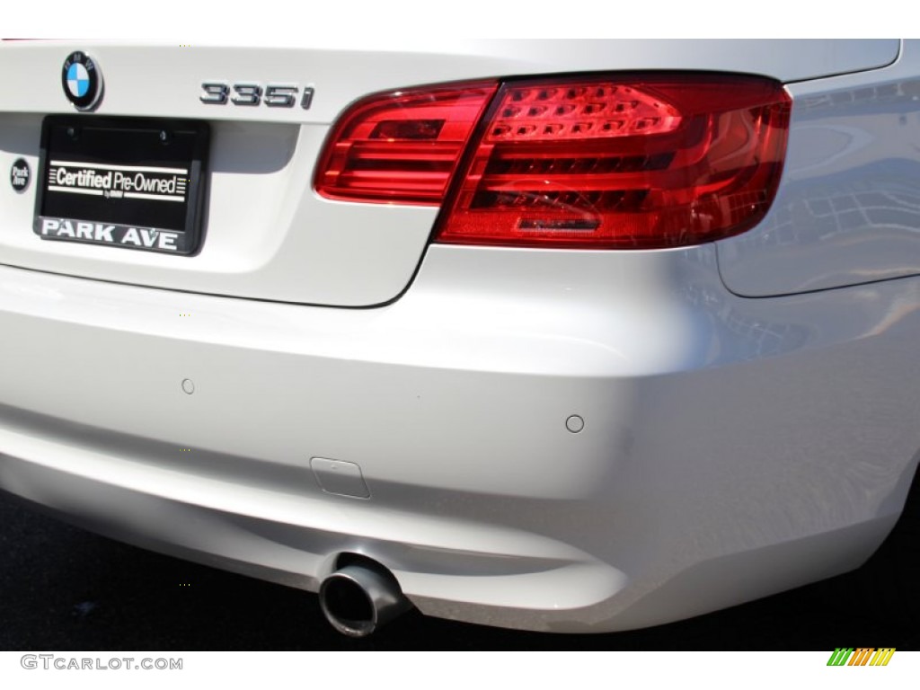 2011 3 Series 335i Convertible - Mineral White Metallic / Saddle Brown Dakota Leather photo #24