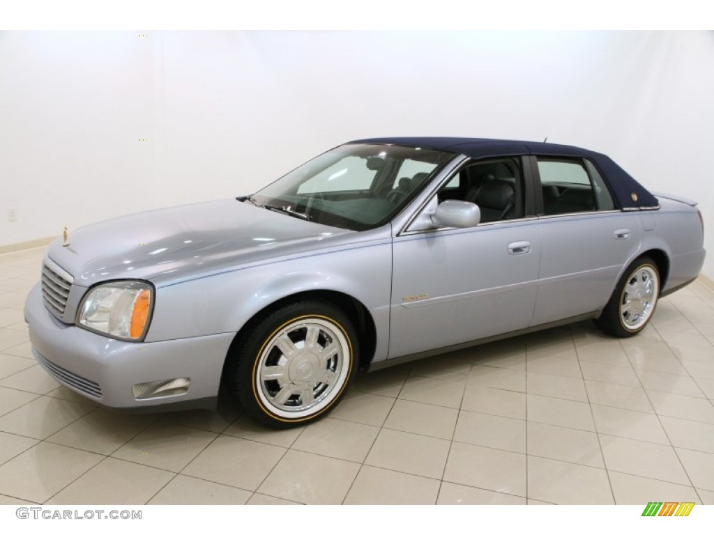Blue Ice 2005 Cadillac DeVille Sedan Exterior Photo #102861300