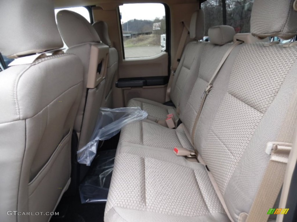 2015 Ford F150 XLT SuperCab 4x4 Rear Seat Photo #102863010