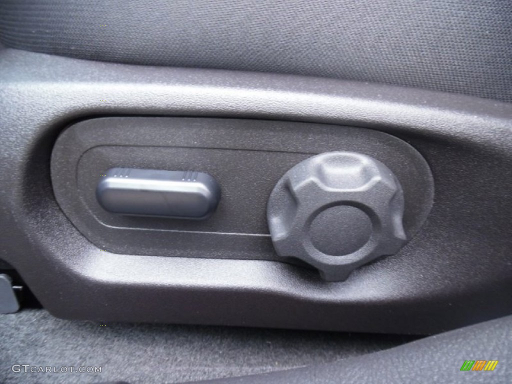 2015 Taurus SEL - Magnetic Metallic / Charcoal Black photo #16