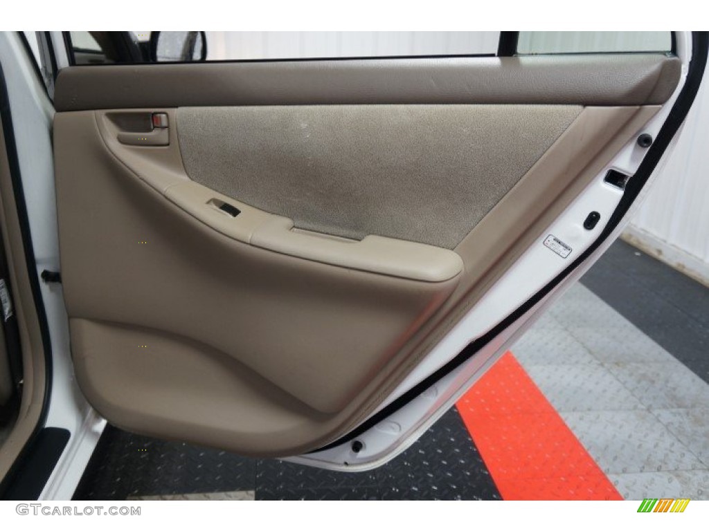 2006 Toyota Corolla CE Door Panel Photos