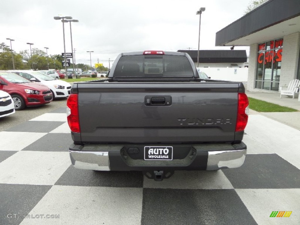 2015 Tundra SR5 Double Cab - Magnetic Gray Metallic / Graphite photo #4