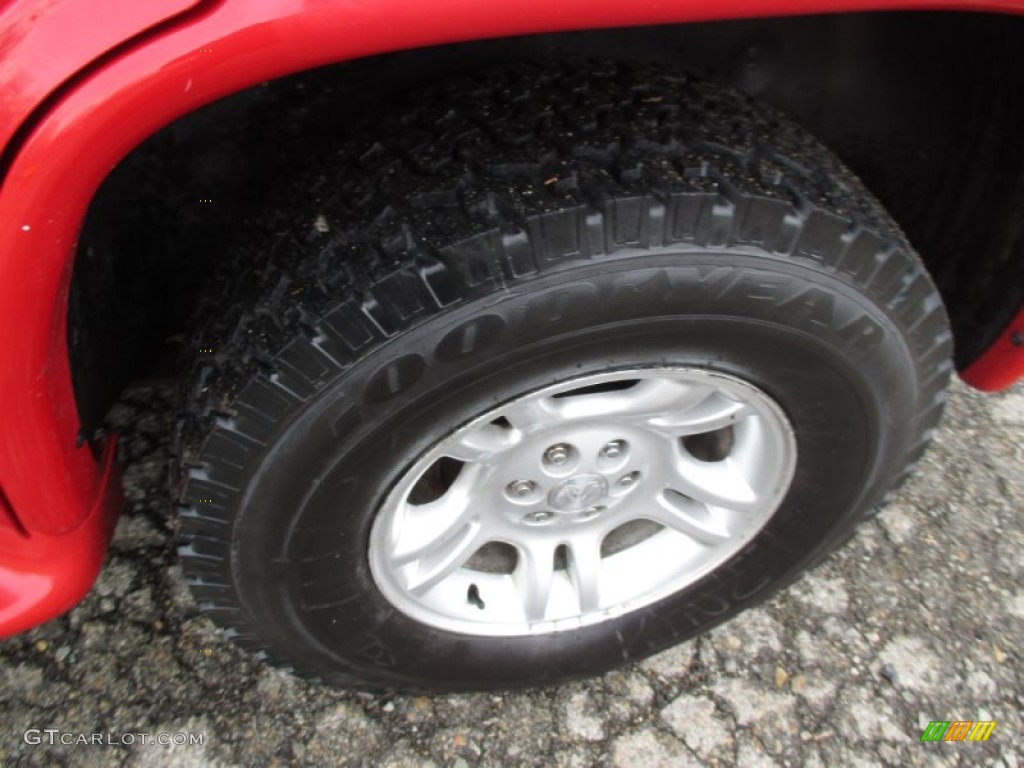 2002 Durango SLT 4x4 - Flame Red / Dark Slate Gray photo #3