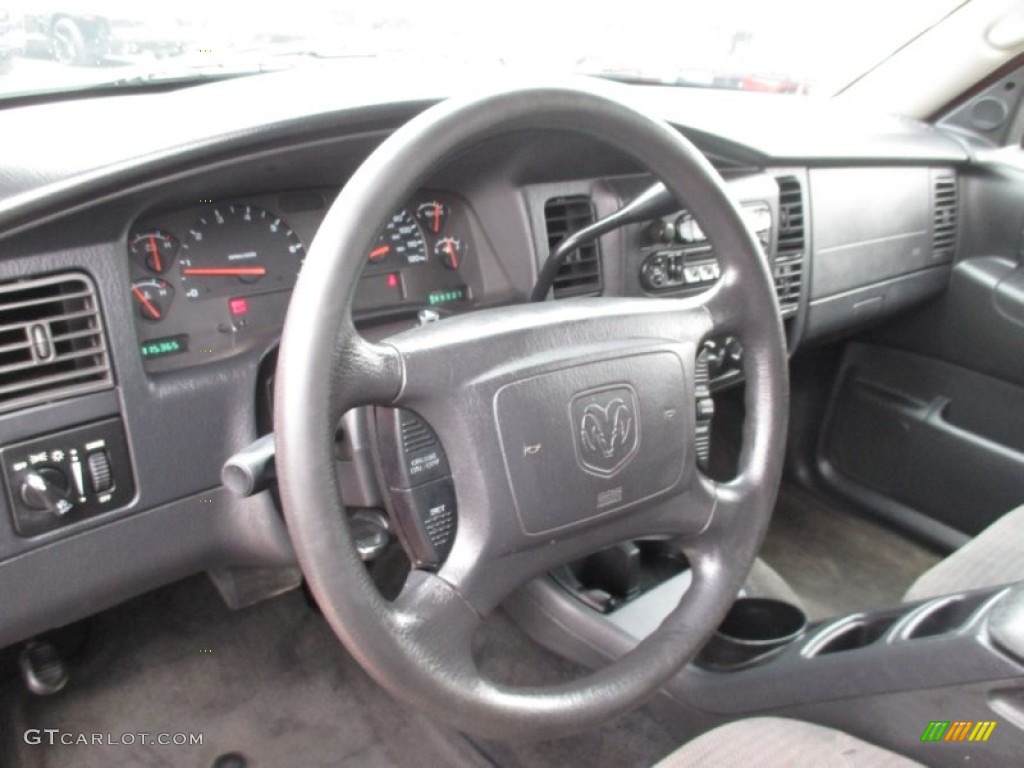 2002 Durango SLT 4x4 - Flame Red / Dark Slate Gray photo #28