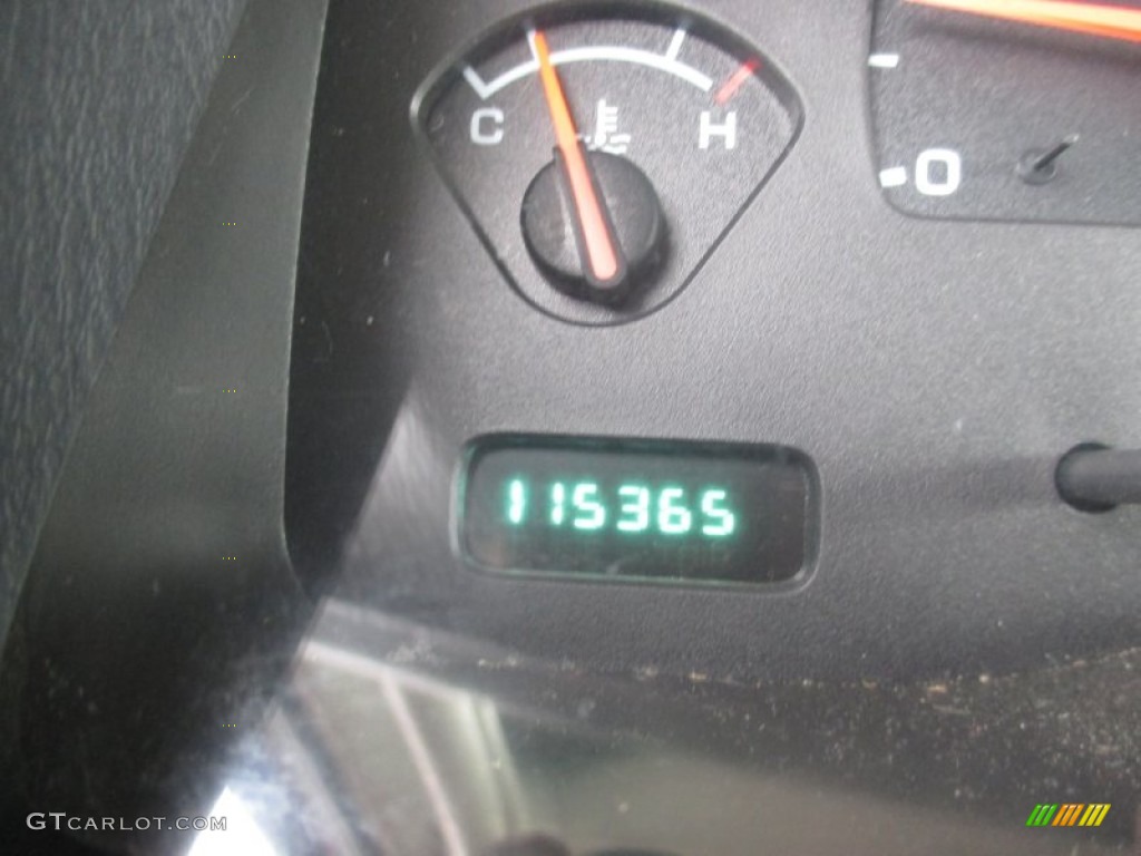 2002 Durango SLT 4x4 - Flame Red / Dark Slate Gray photo #40