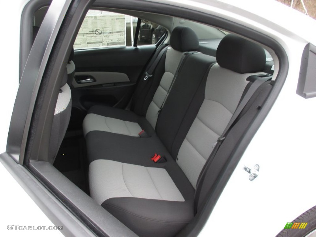Jet Black/Medium Titanium Interior 2015 Chevrolet Cruze LS Photo #102868638