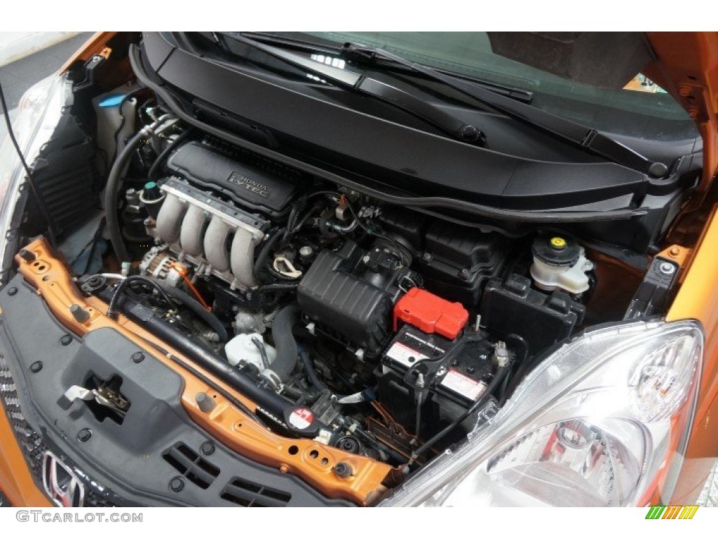 2011 Honda Fit Sport Engine Photos