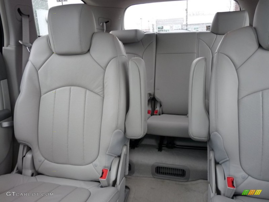 2010 Buick Enclave CXL AWD Rear Seat Photos