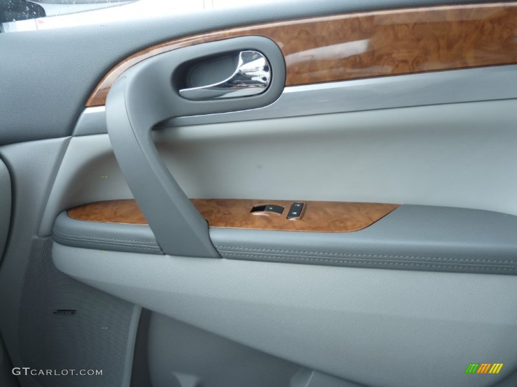 2010 Buick Enclave CXL AWD Titanium/Dark Titanium Door Panel Photo #102873630