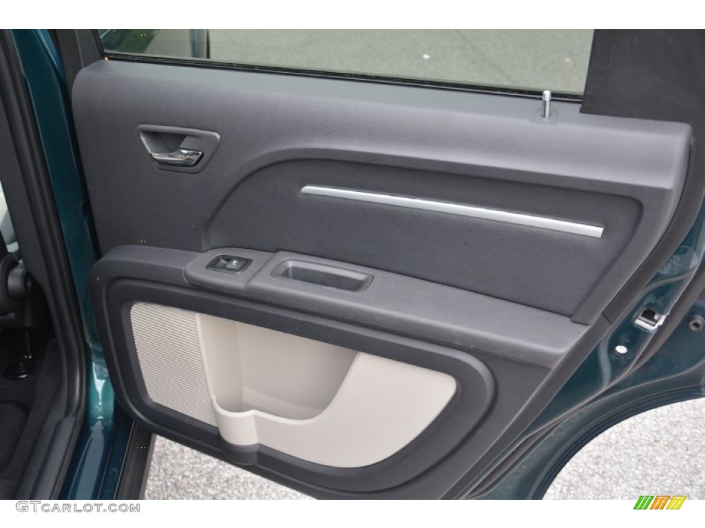 2009 Dodge Journey SXT Dark Slate Gray/Light Graystone Door Panel Photo #102880800