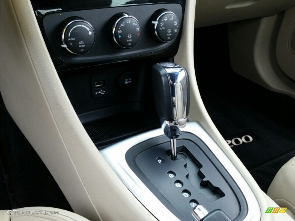 2011 Chrysler 200 Limited Convertible Transmission Photos