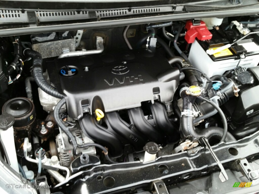 2013 Toyota Yaris SE 5 Door 1.5 Liter DOHC 16-Valve VVT-i 4 Cylinder Engine Photo #102881940
