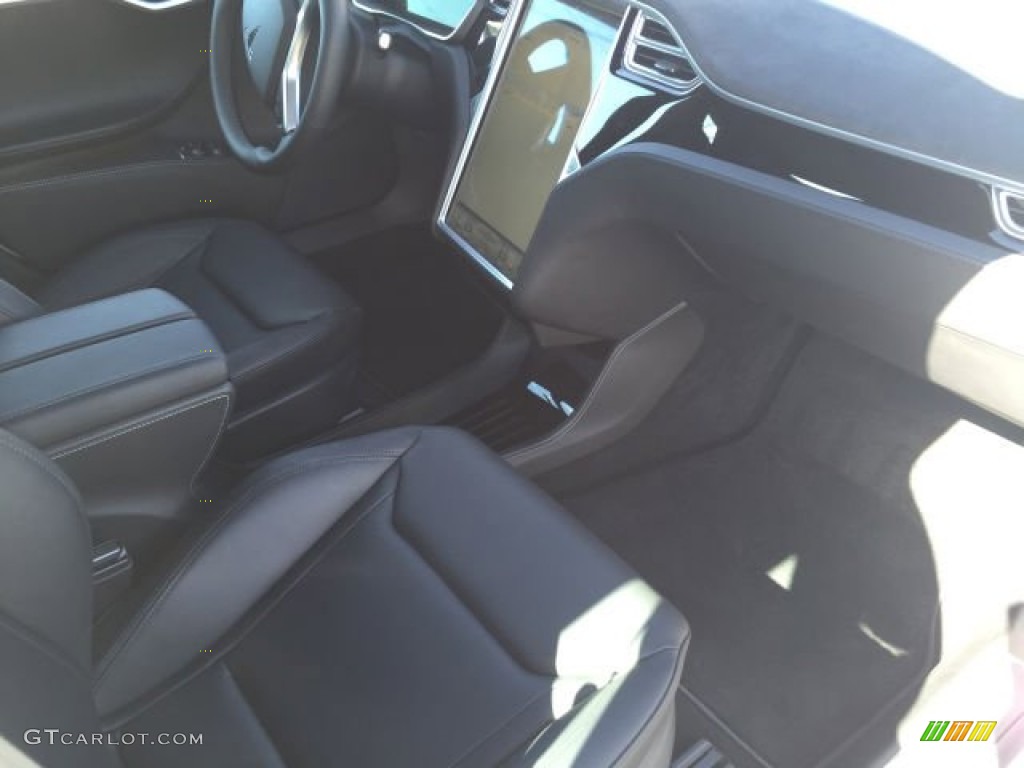 Black Interior 2015 Tesla Model S Standard Model S Model Photo #102885490