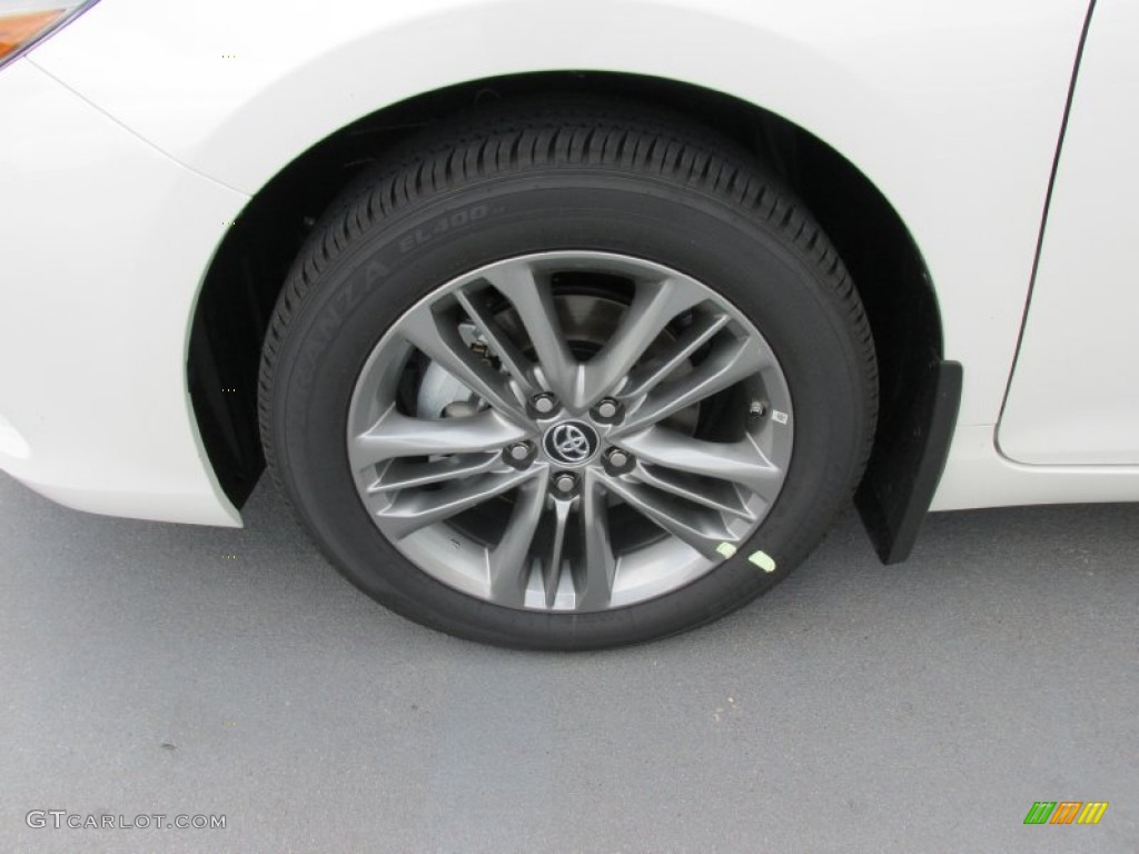 2015 Camry SE - Blizzard Pearl White / Black photo #11