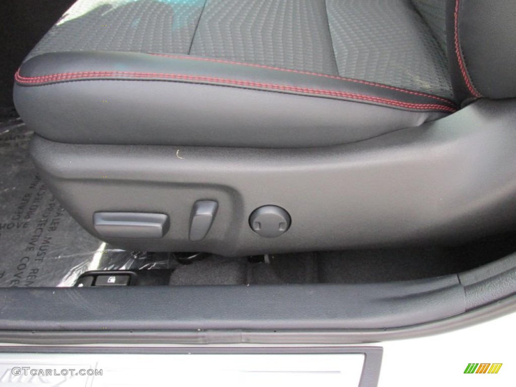 2015 Camry SE - Blizzard Pearl White / Black photo #21