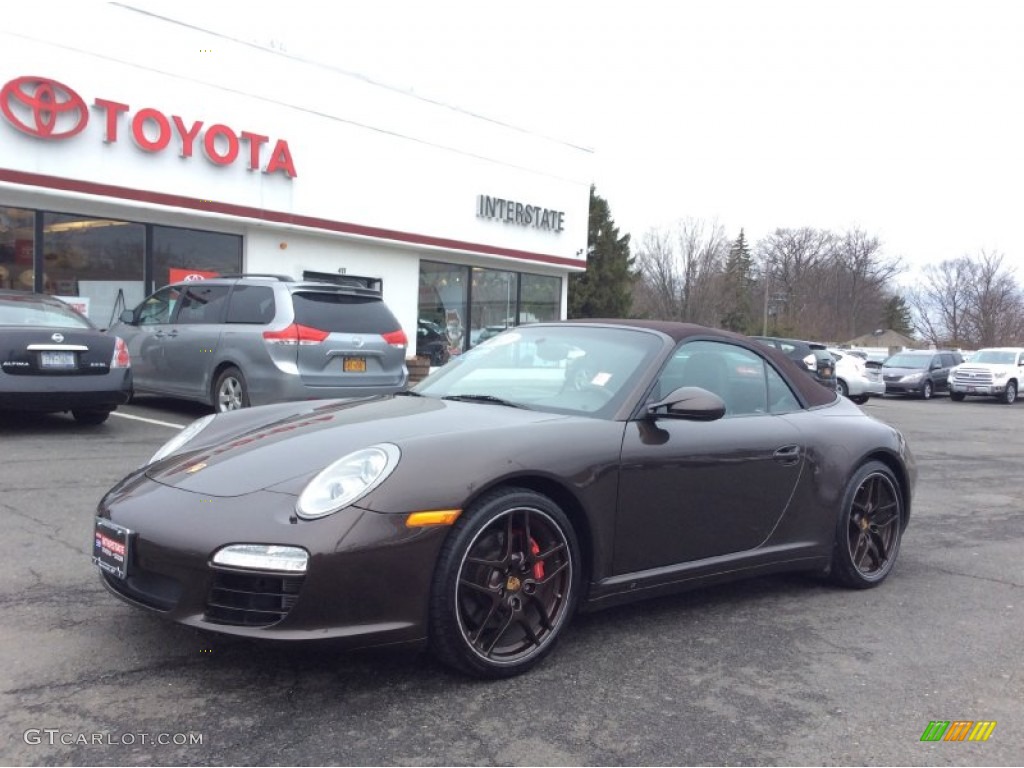 2011 911 Carrera 4S Cabriolet - Macadamia Metallic / Cocoa photo #1