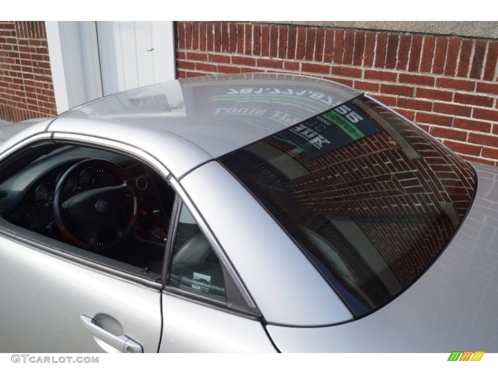 2004 SLK 320 Roadster - Brilliant Silver Metallic / Charcoal photo #31