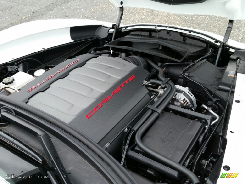 2015 Corvette Stingray Coupe Z51 - Arctic White / Adrenaline Red photo #29