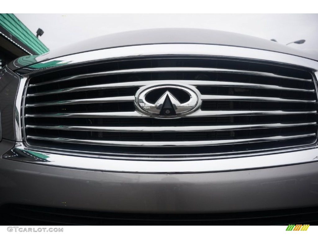 2011 QX 56 4WD - Platinum Graphite / Graphite photo #10