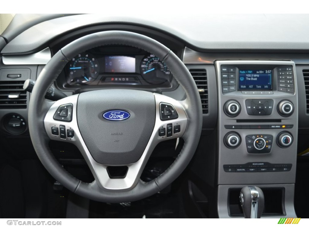 2014 Ford Flex SE Controls Photo #102898045