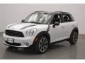 Light White - Cooper Countryman Photo No. 7