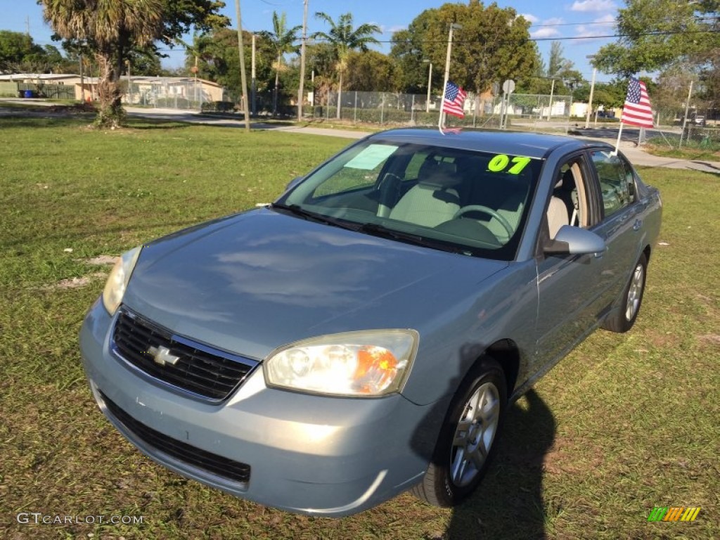 2007 Malibu LT Sedan - Golden Pewter Metallic / Titanium Gray photo #3