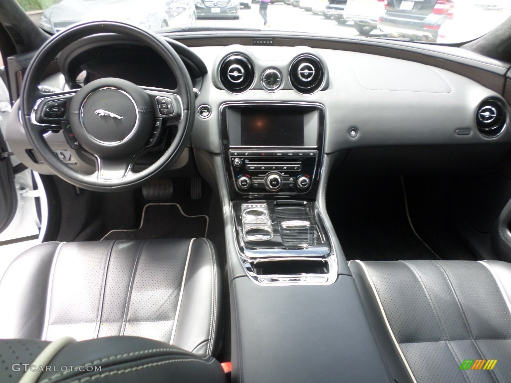 2013 Jaguar XJ XJ Supercharged Dashboard Photos