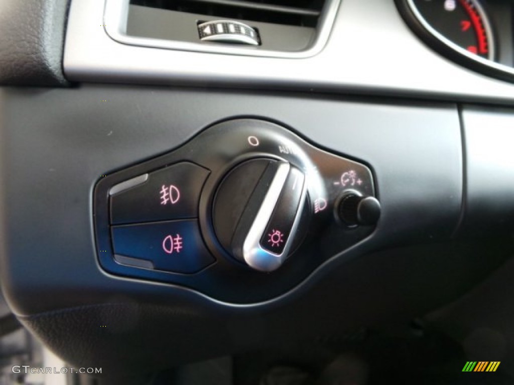 2015 A4 2.0T Premium - Florett Silver Metallic / Black photo #16