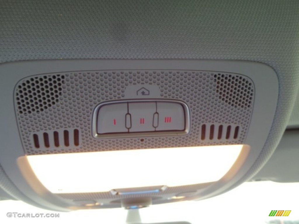 2015 A4 2.0T Premium - Florett Silver Metallic / Black photo #21