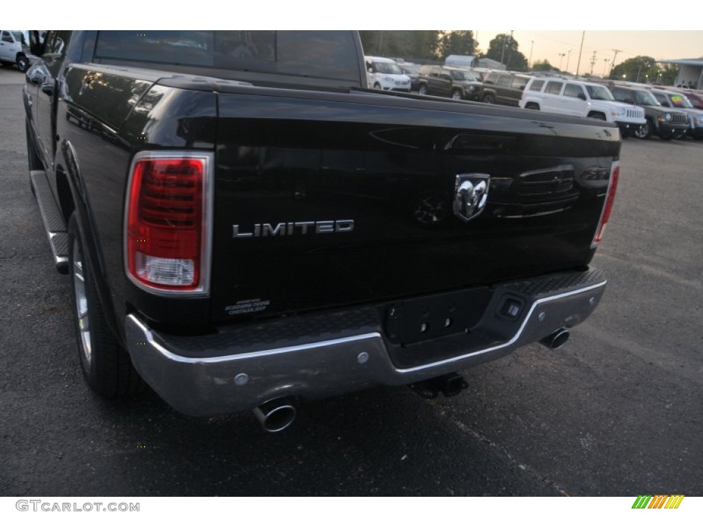 2015 1500 Laramie Long Horn Crew Cab - Brilliant Black Crystal Pearl / Black photo #6